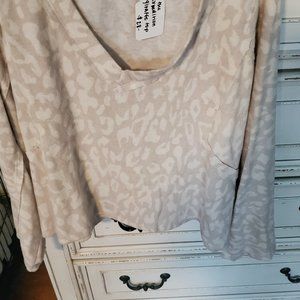 Cute long sleeve shirt